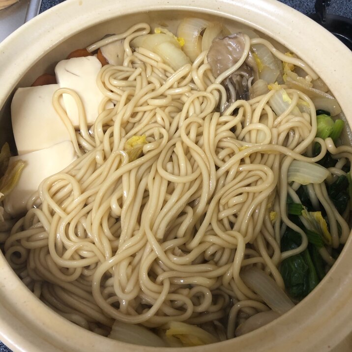 すき焼き風煮込みうどん